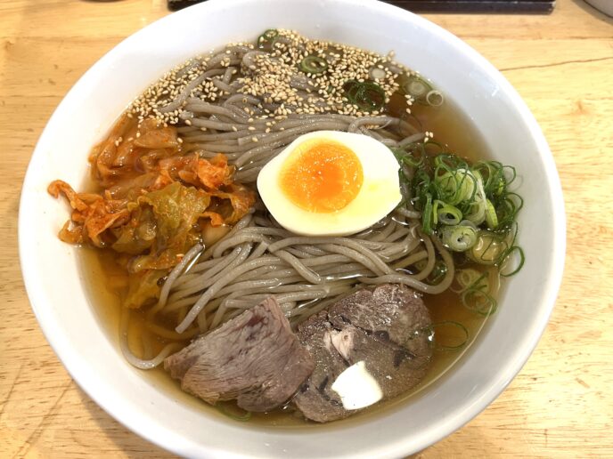 「六盛」の別府冷麺