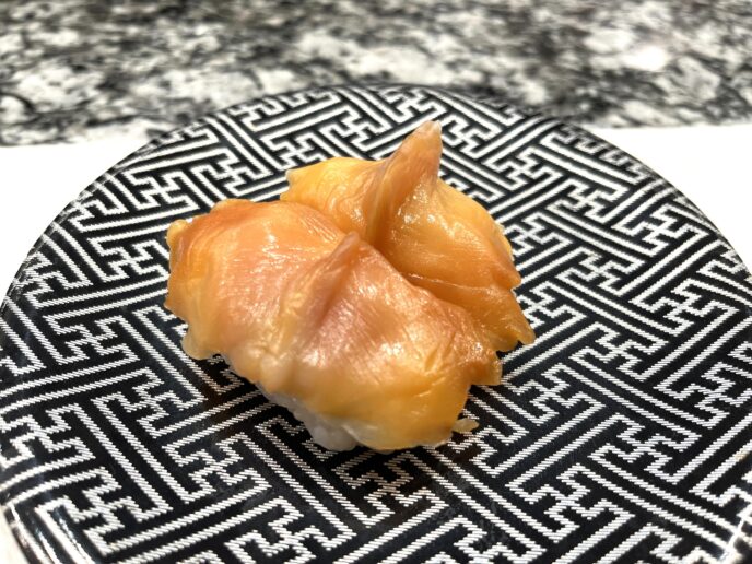 別府名物「水天」の寿司（赤貝）
