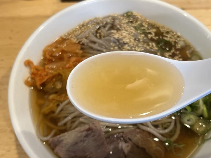 「六盛」の別府冷麺（和風出汁）