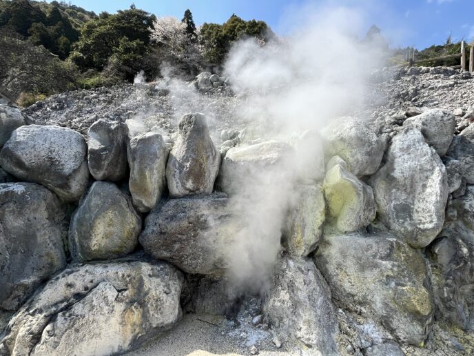 明礬地獄、温泉の蒸気