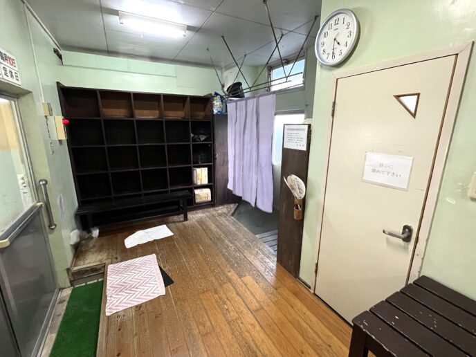 幸温泉の脱衣所