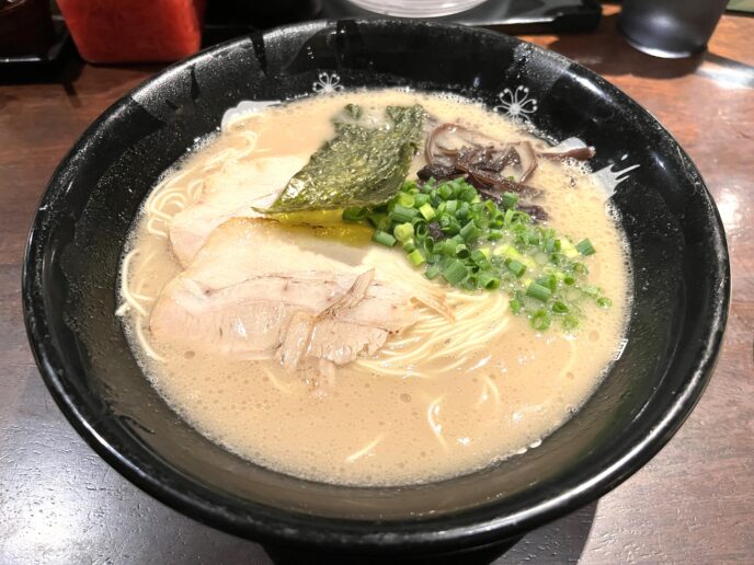 石田一龍の濃厚ラーメン