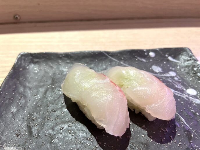 平四郎 タイ