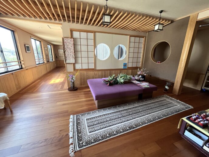 豊前屋旅館の内観