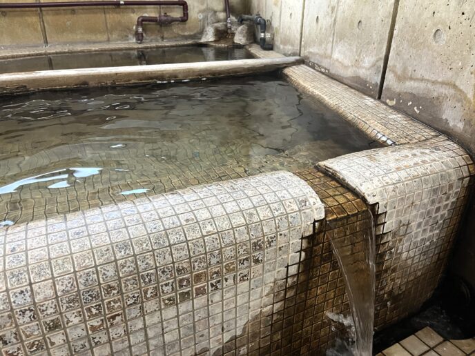 やよいの湯 源泉かけ流し