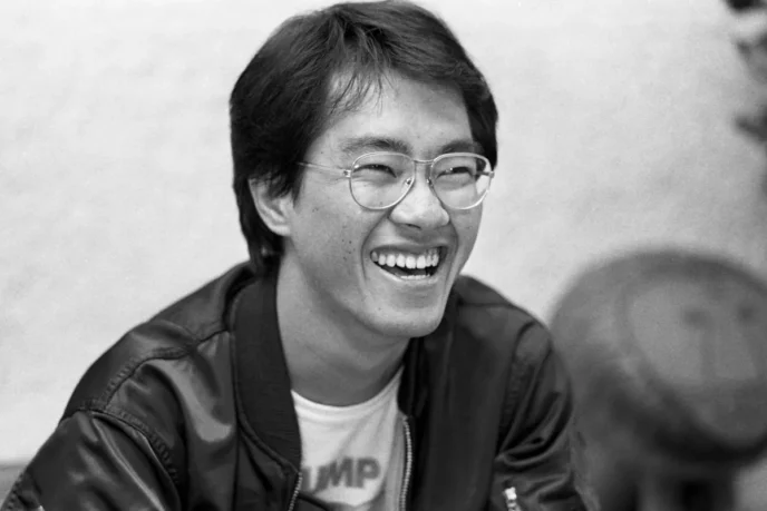 笑顔の鳥山明さん