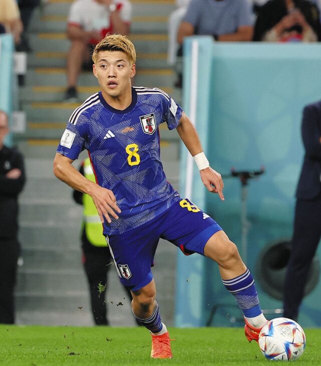 堂安律選手