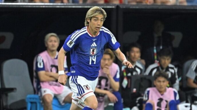 伊東純也選手