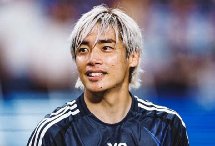 伊東純也選手