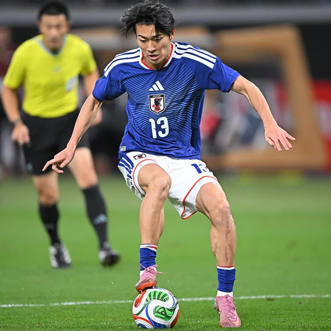 中村敬斗選手